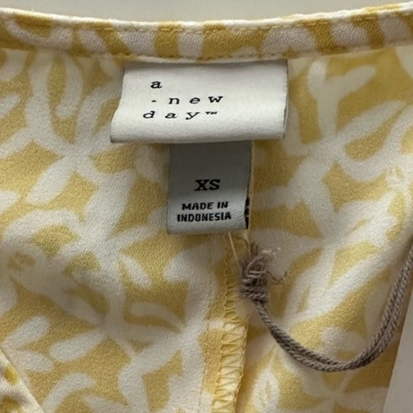 A New Day Target Yellow Dress NWT - Picture 3 of 6